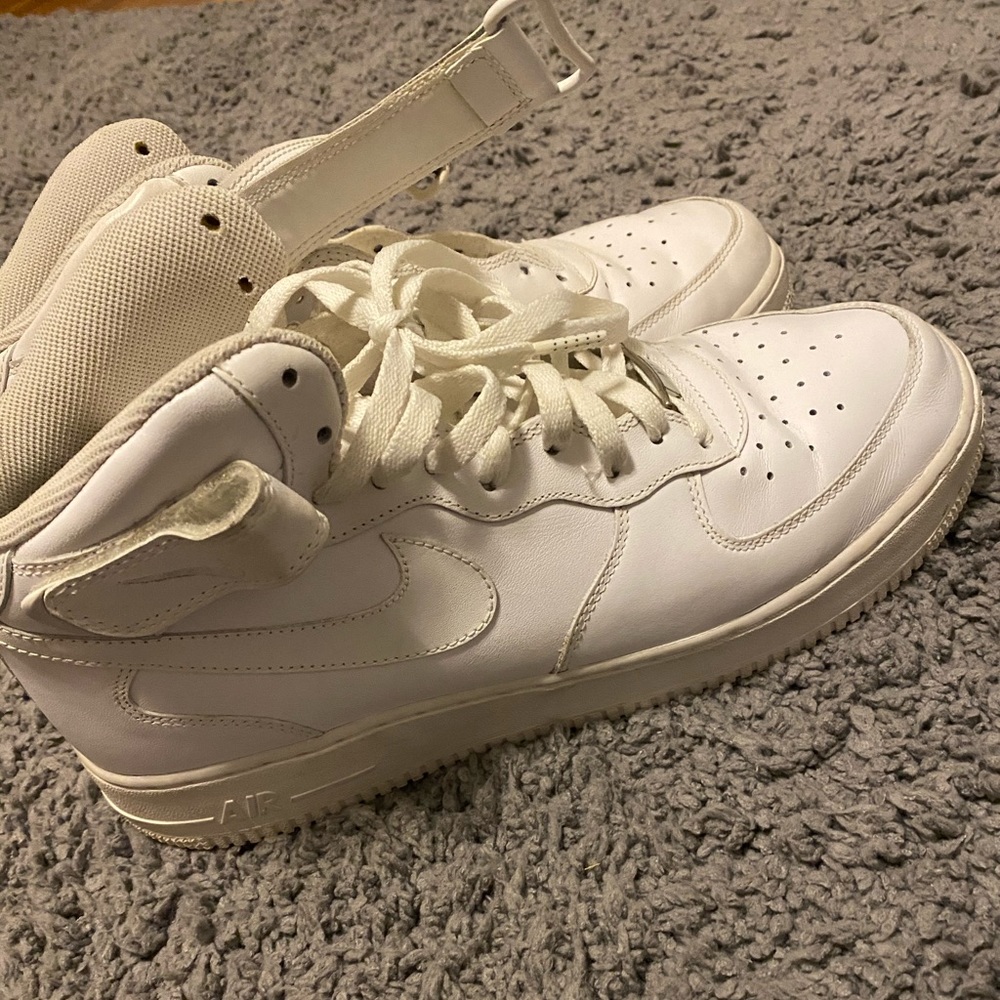 High top Nike air forces